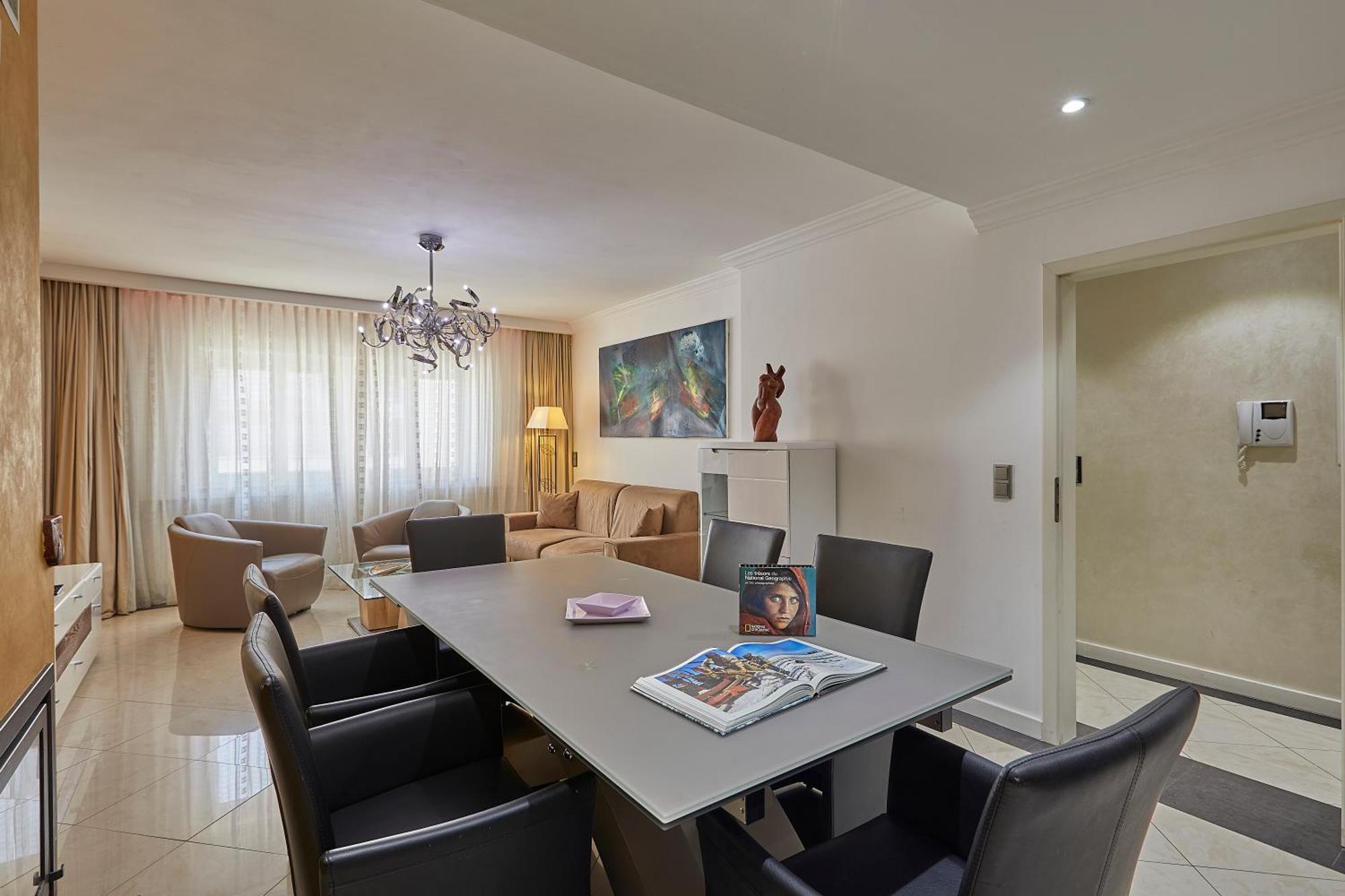 The Queen Luxury Apartments - Villa Cortina Lüksemburg Dış mekan fotoğraf
