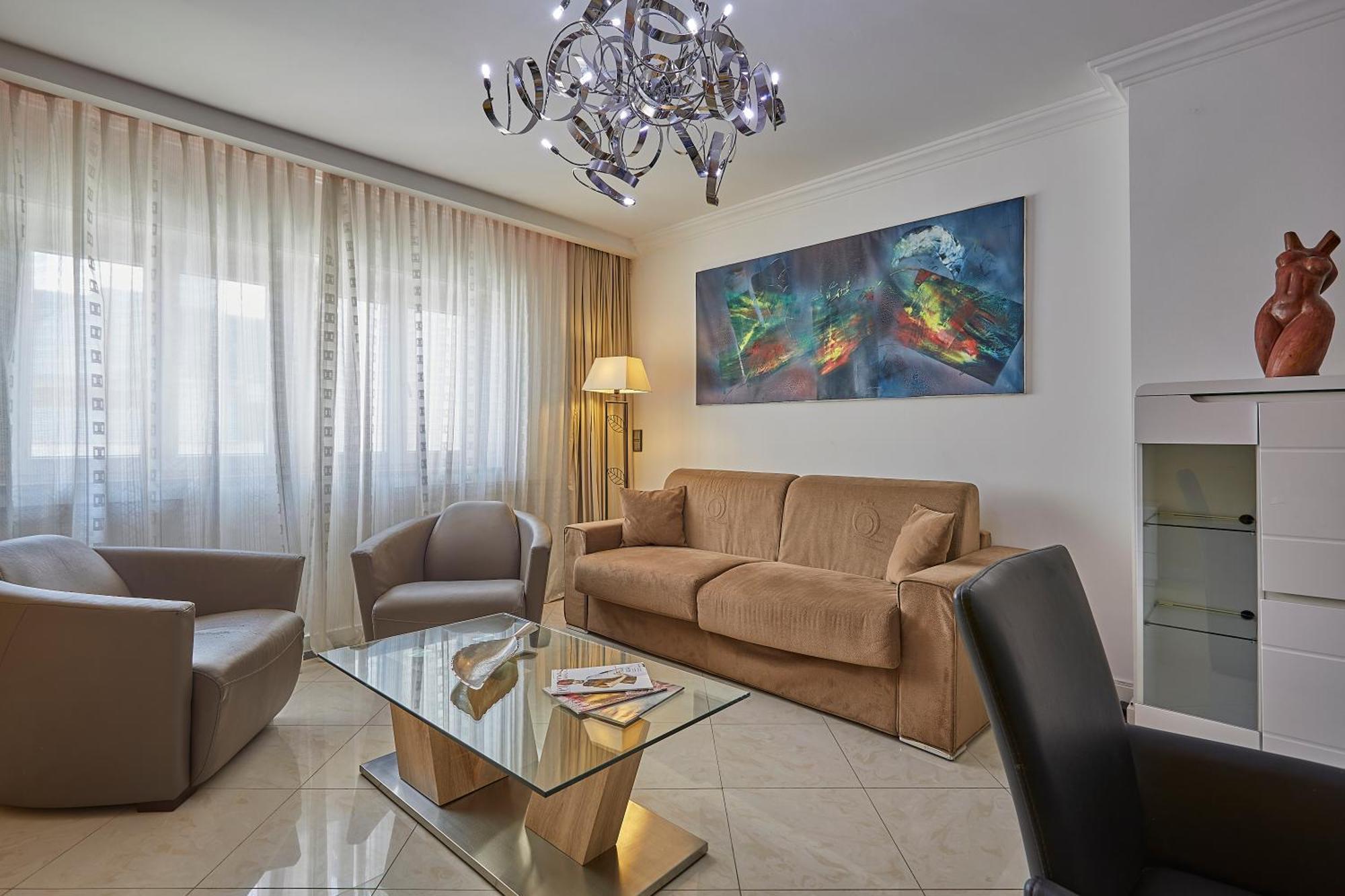 The Queen Luxury Apartments - Villa Cortina Lüksemburg Dış mekan fotoğraf